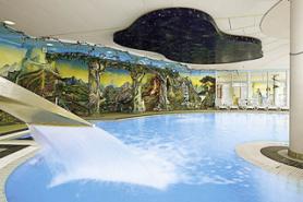 Rakouský hotel Hoppet s bazénem