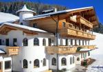 Rakouské místo Zell am Ziller s chatou Alpenkönig