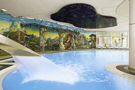 Rakouský hotel Hoppet s bazénem